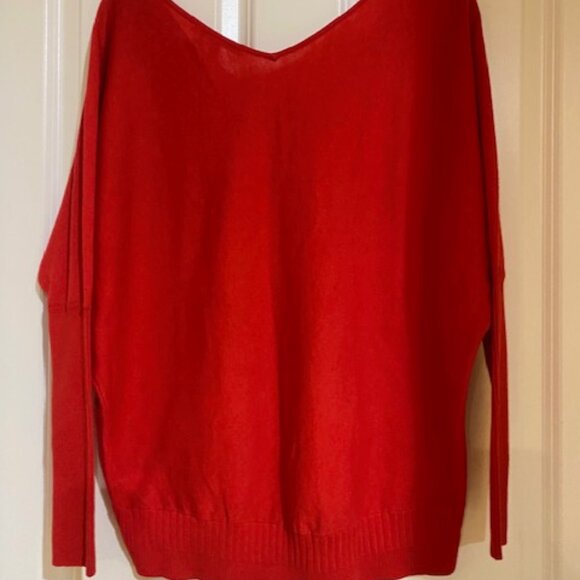 Victoria's Secret Dolman Sleeve V-Neck High-Low Sweater Raspberry Red Size XS - Picture 2 of 16
